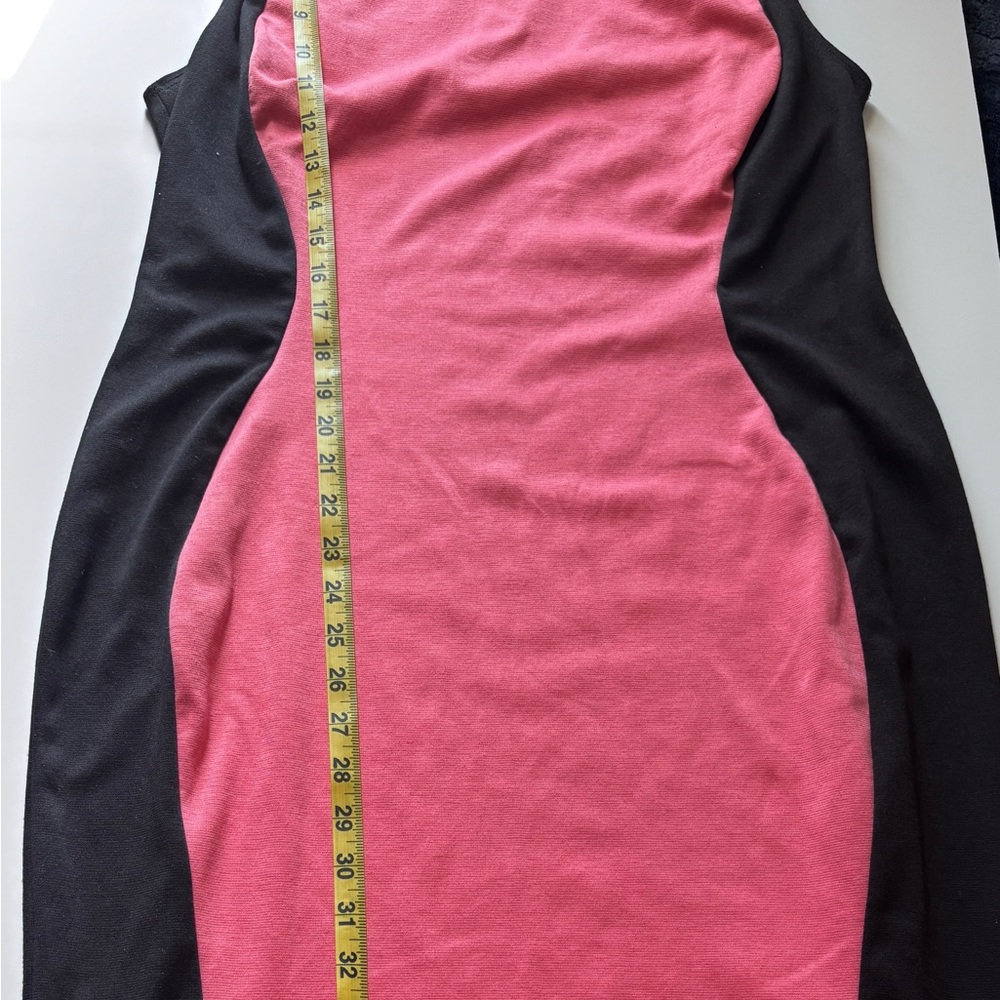 URBAN ROSE DRESS - Picture 11 of 12